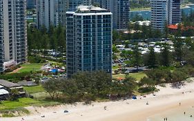 Golden Sands On The Beach - Absolute Beachfront Apartments